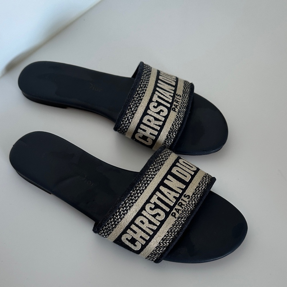 Authentic American Dior Dway Navy Slides